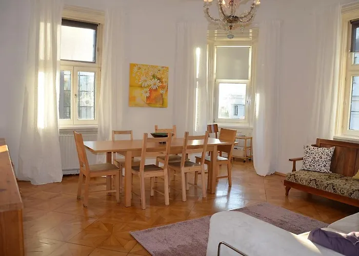 1090 * Viena