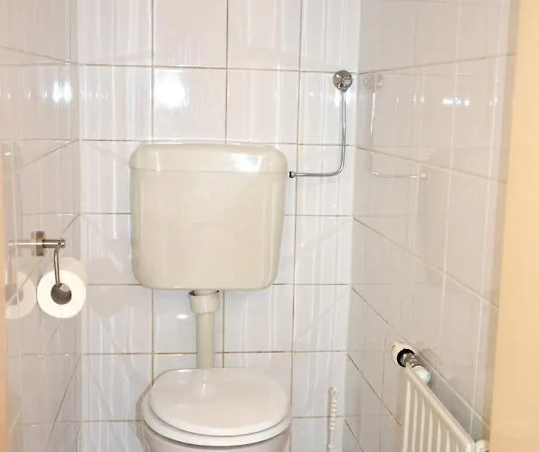 Apartamento 1090 *