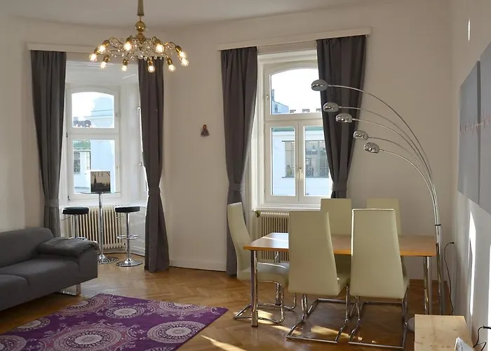 1090 * Viena