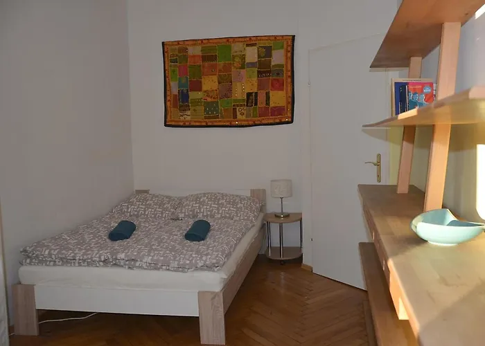Apartamento 1090 *