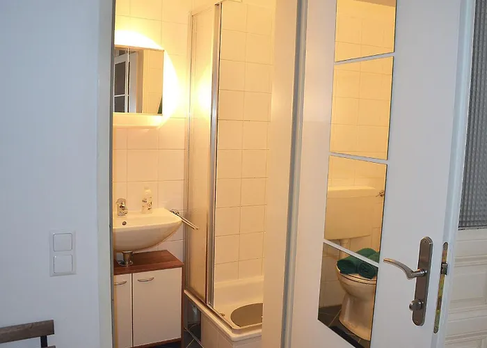 Apartamento 1090 *